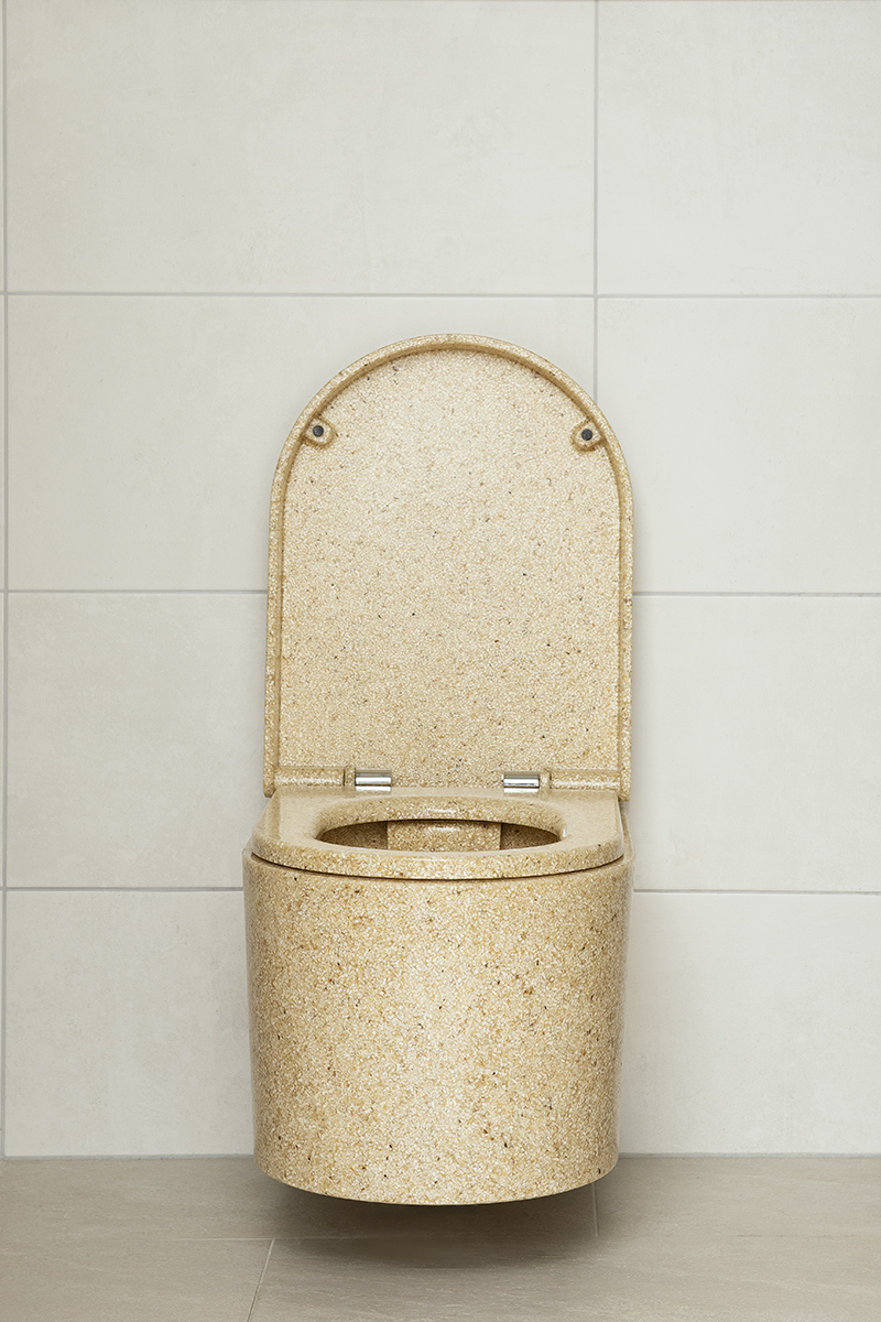 Woodio block toilet natural