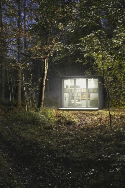 3D-bilde av en hagestue i en skog