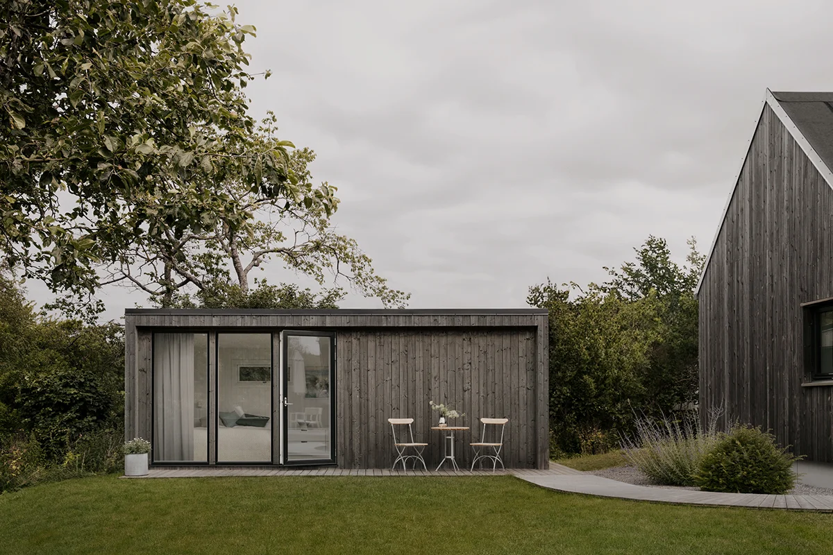 House 20 sqm in a garden